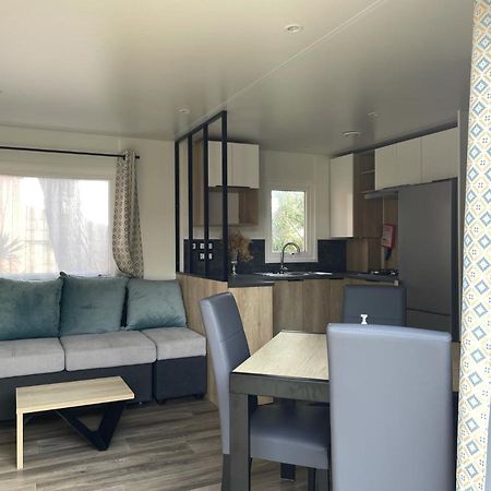 Vesna Mobil Home กาเนต์-อ็อง-รูสซียง ภายนอก รูปภาพ