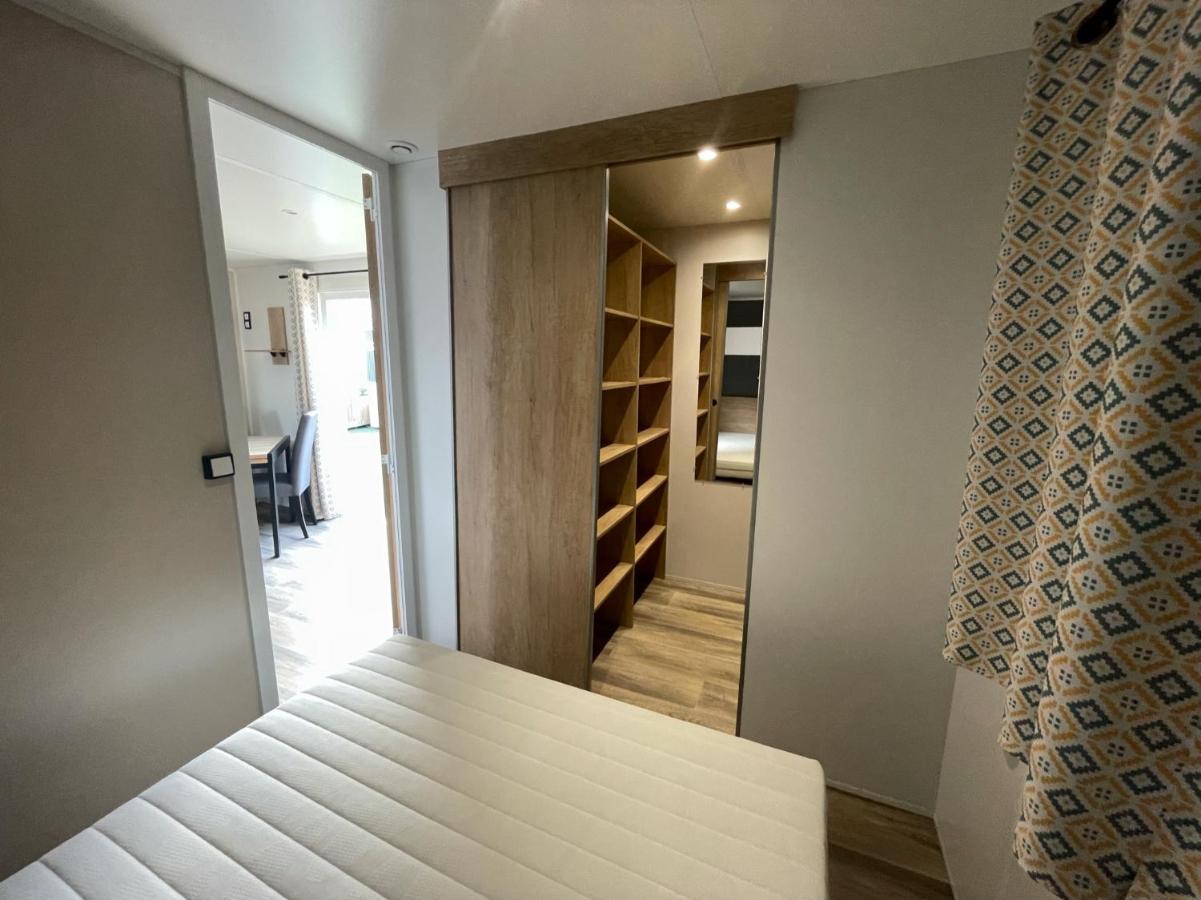 Vesna Mobil Home กาเนต์-อ็อง-รูสซียง ภายนอก รูปภาพ